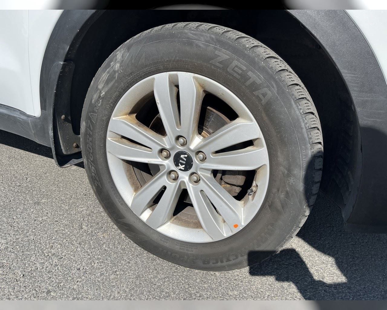 KIA SPORTAGE EX
