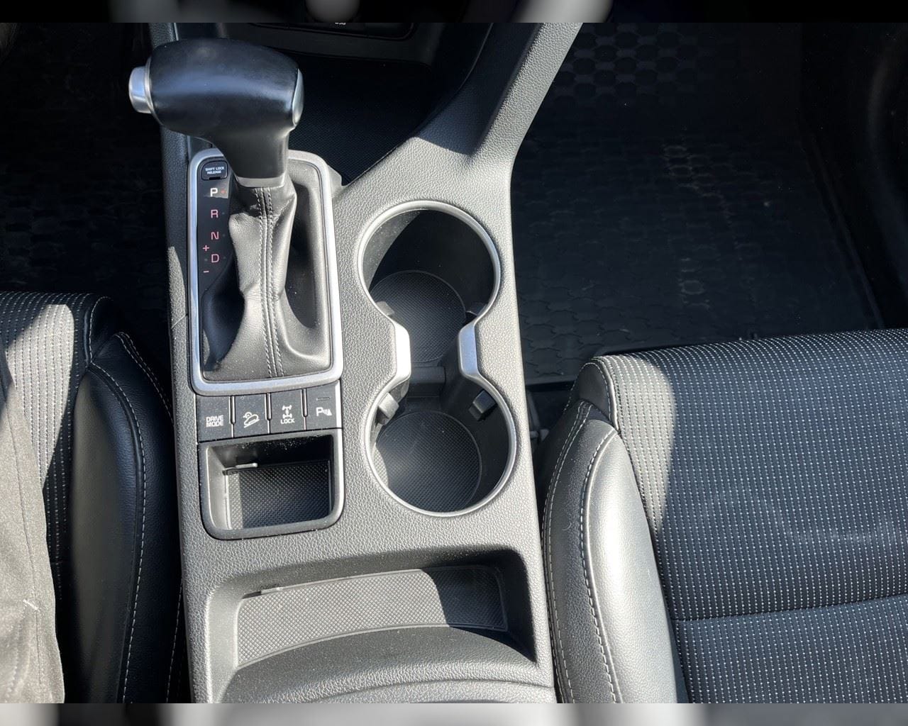 KIA SPORTAGE EX