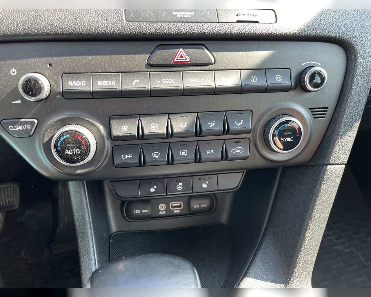 KIA SPORTAGE EX