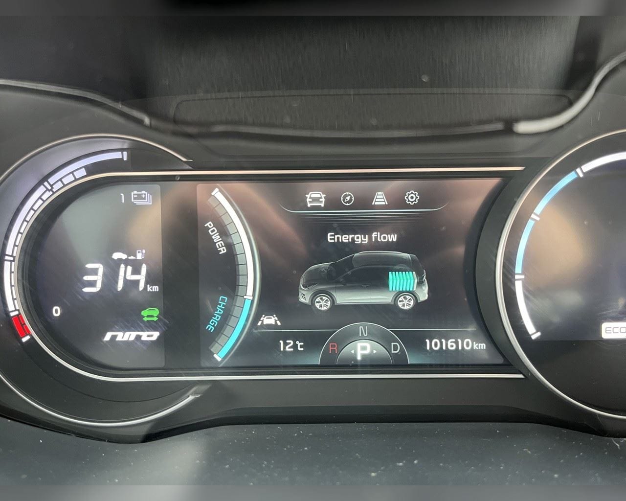 KIA NIRO STYLE 64KWH