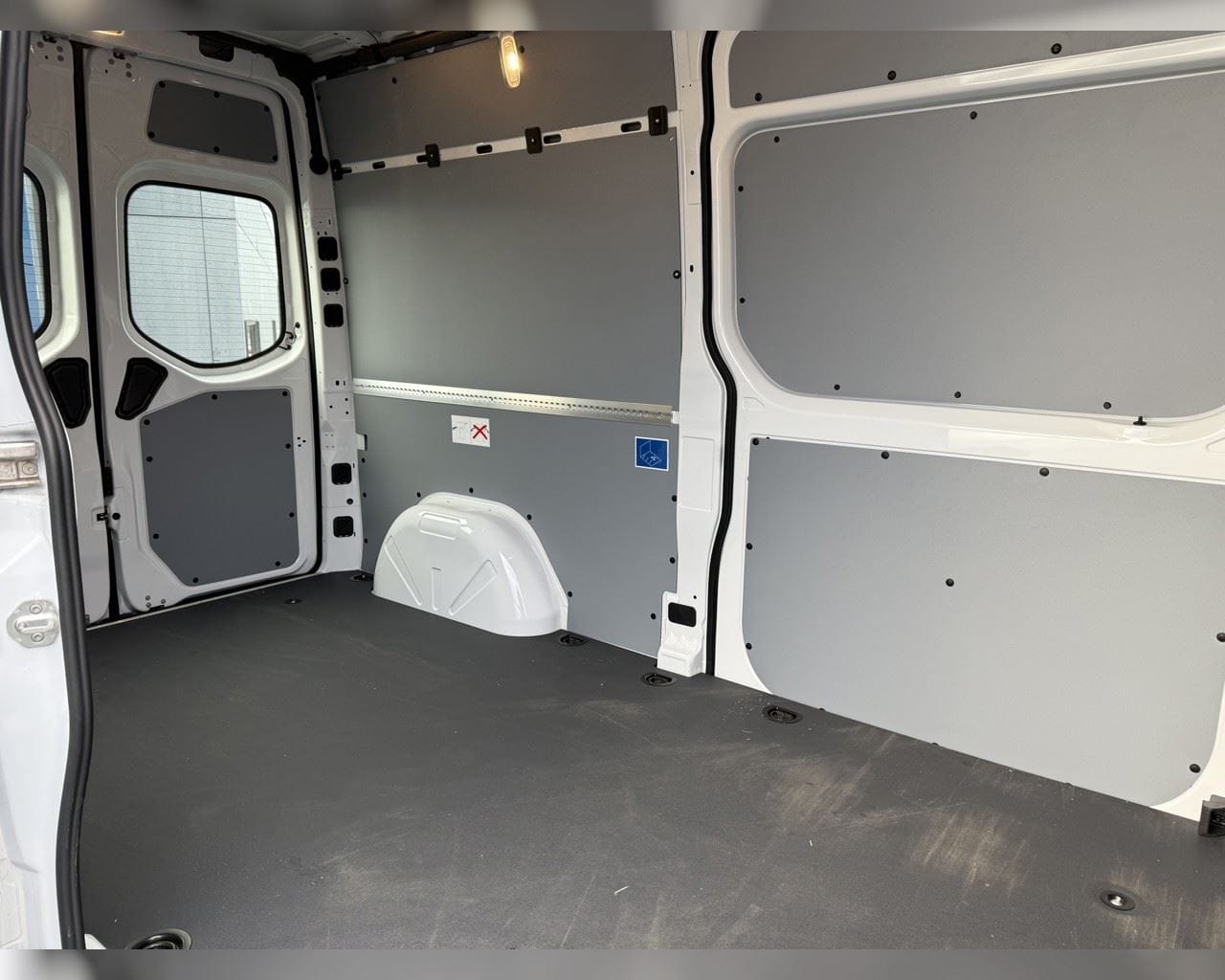 MERCEDES-BENZ SPRINTER BUSSINES 47KWH