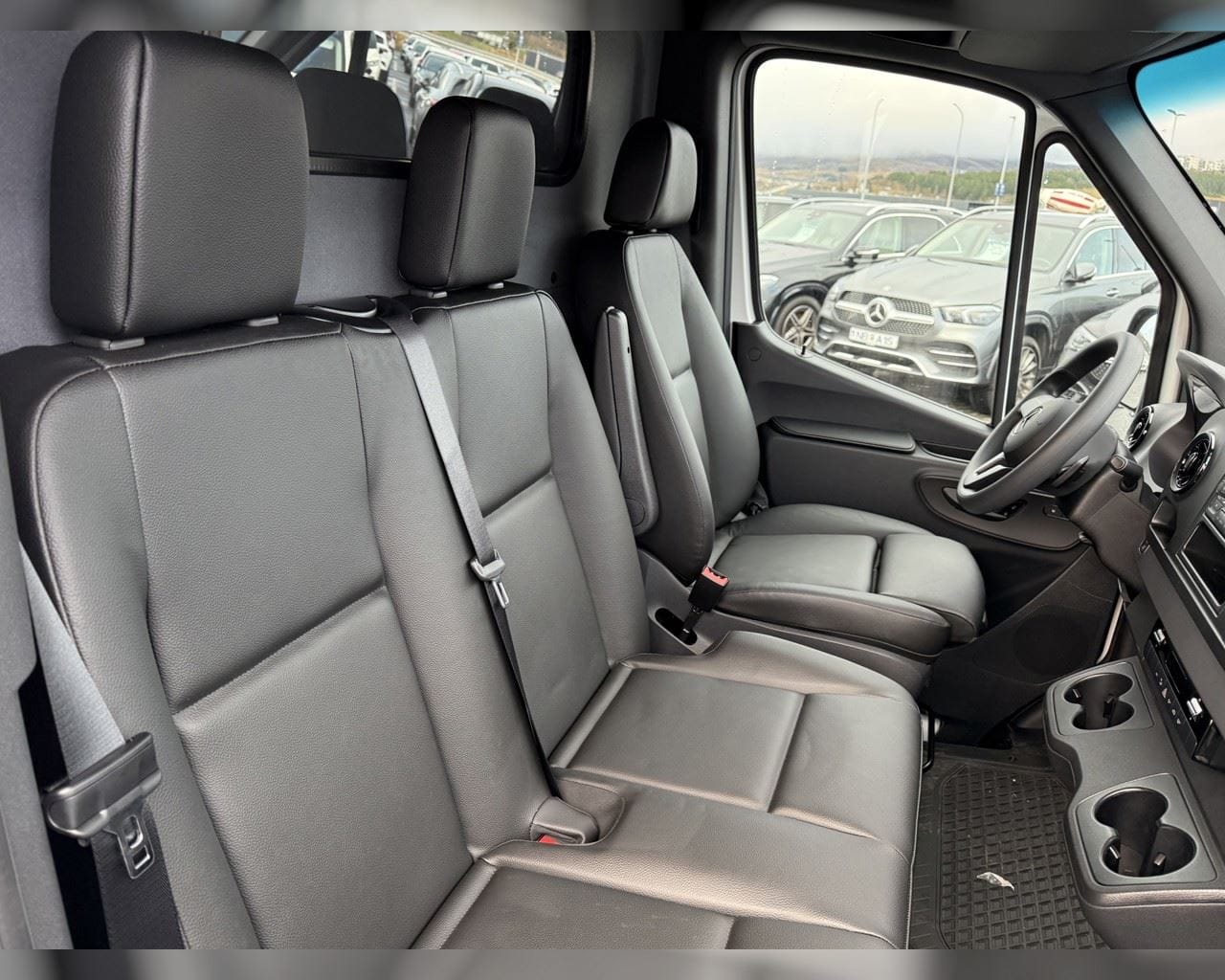 MERCEDES-BENZ SPRINTER BUSSINES 47KWH