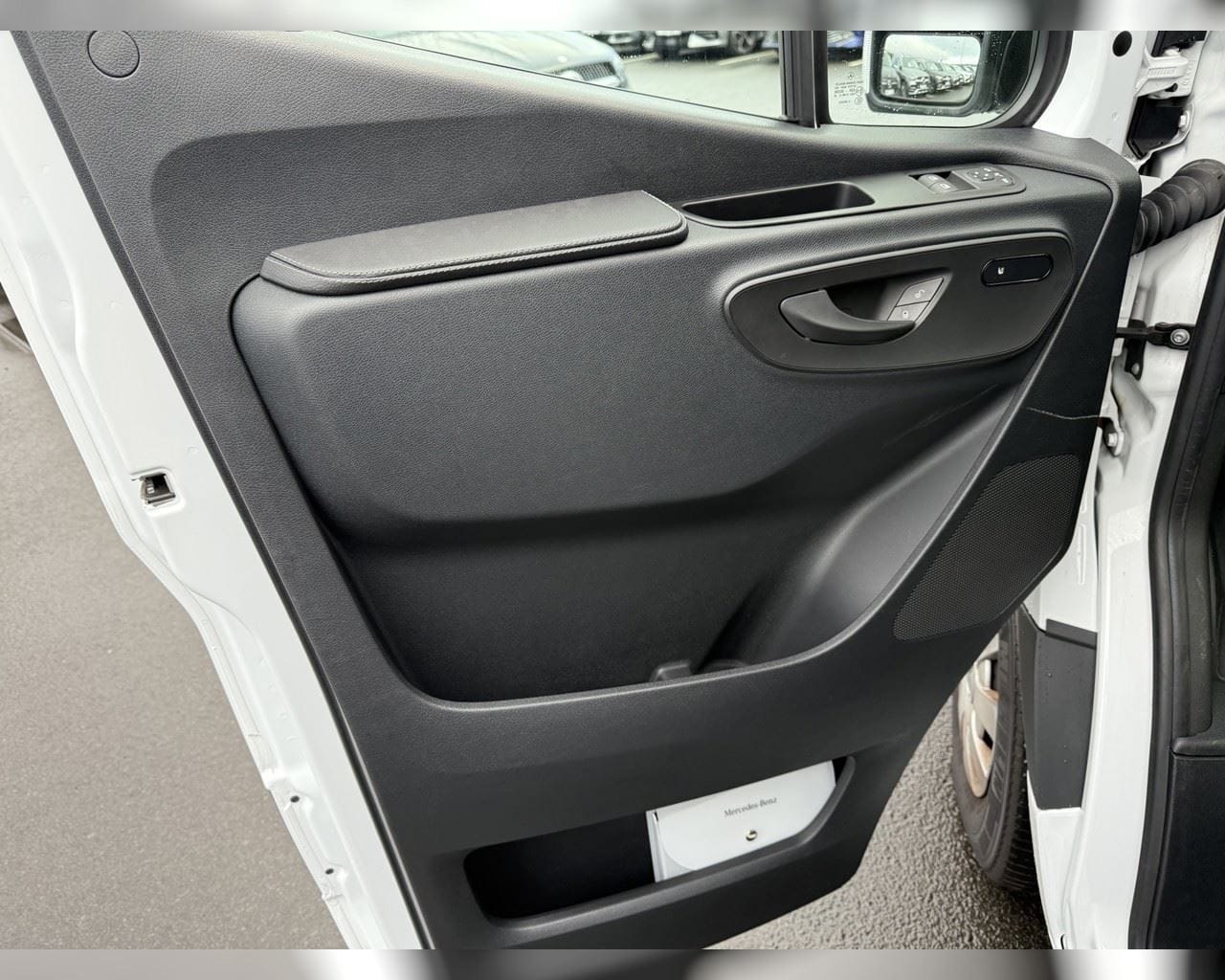 MERCEDES-BENZ SPRINTER BUSSINES 47KWH
