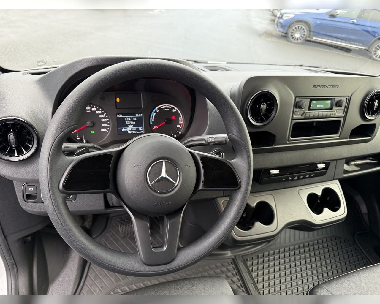 MERCEDES-BENZ SPRINTER BUSSINES 47KWH
