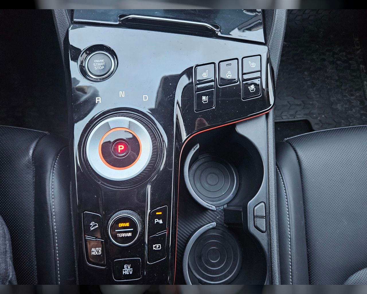 KIA SPORTAGE LUXURY PHEV AWD