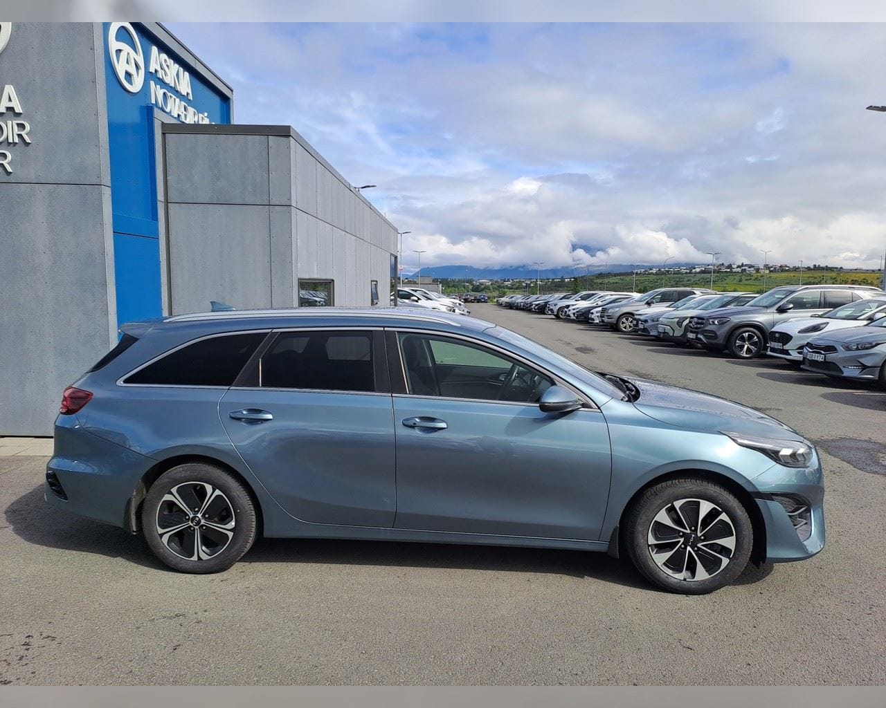 KIA CEED SW PHEV URBAN