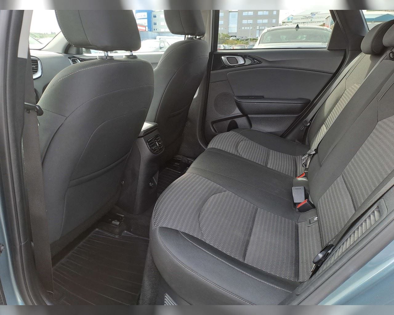 KIA CEED SW PHEV URBAN