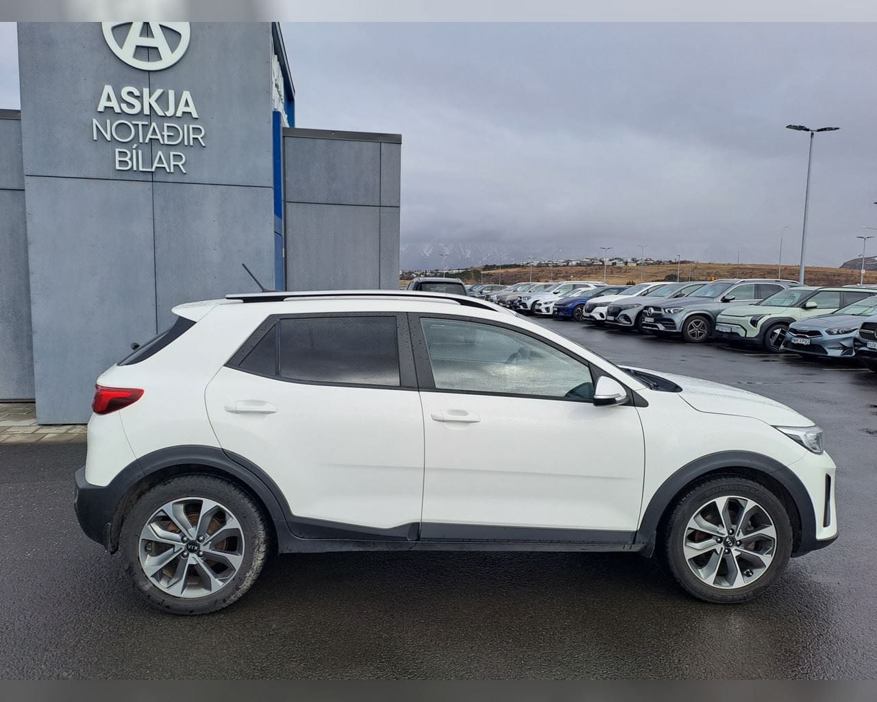 KIA STONIC URBAN