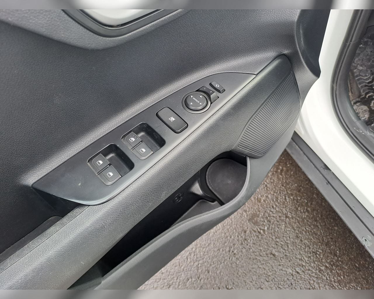 KIA STONIC URBAN
