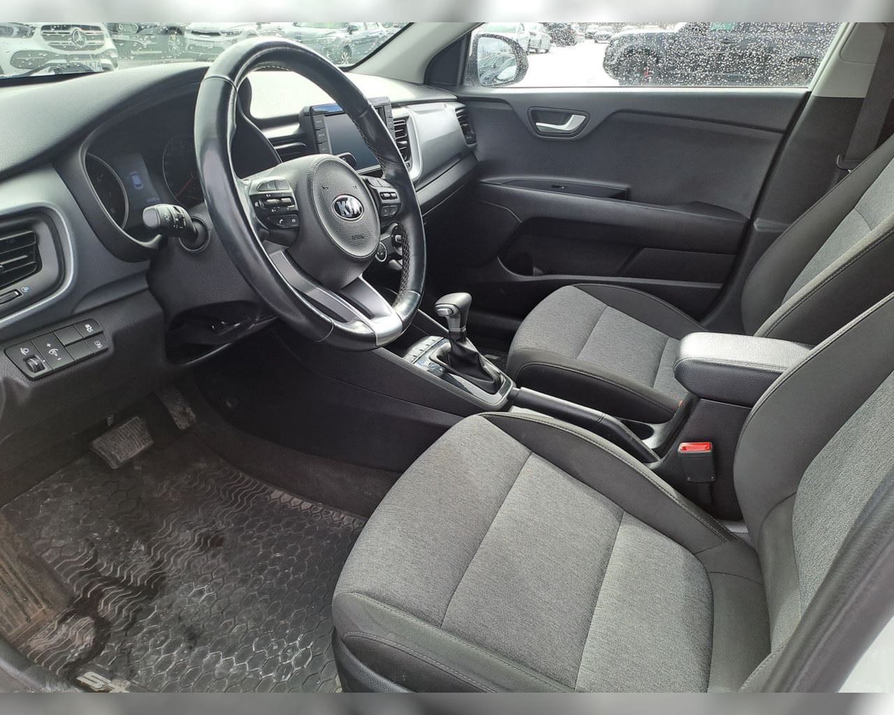 KIA STONIC URBAN