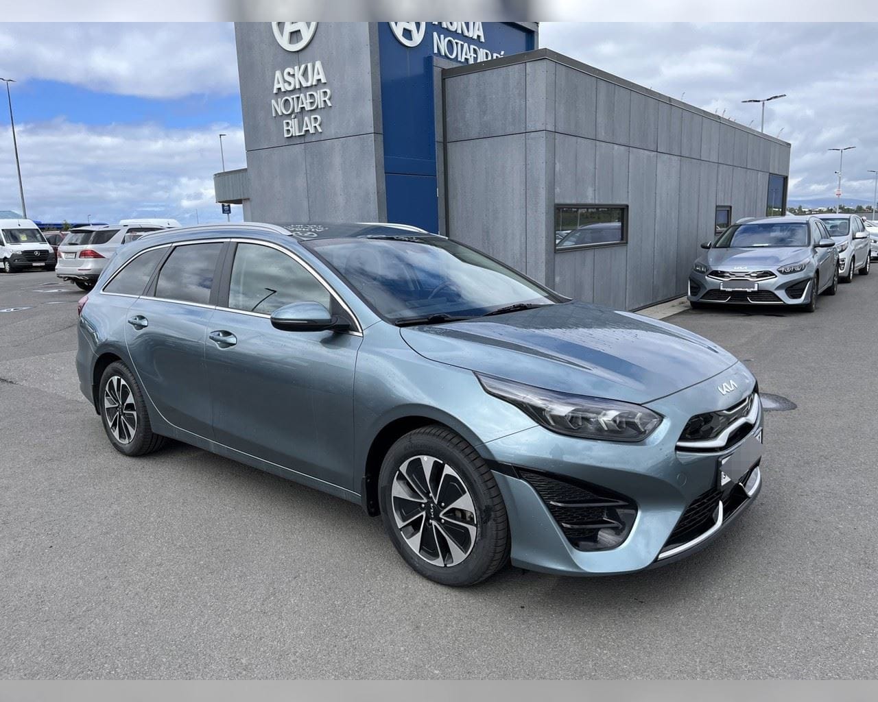 KIA CEED SW PHEV URBAN