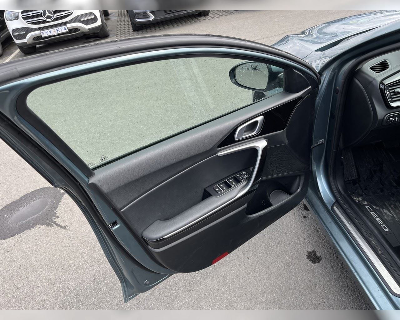 KIA CEED SW PHEV URBAN