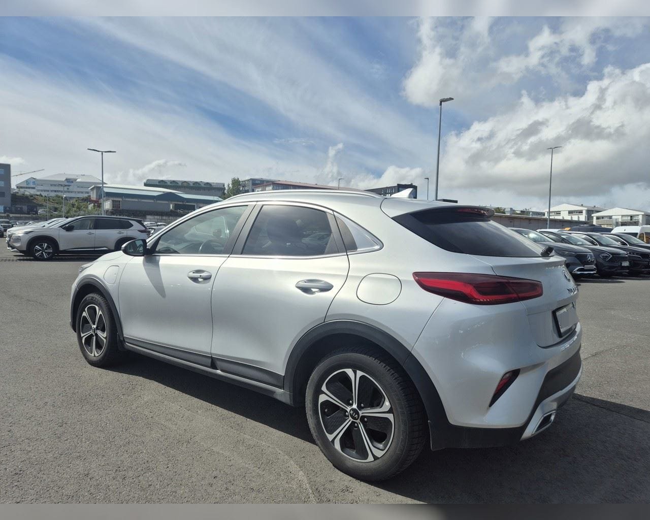 KIA XCEED PHEV URBAN