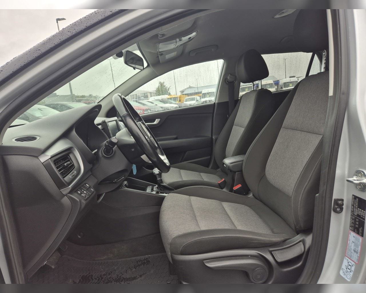 KIA STONIC URBAN