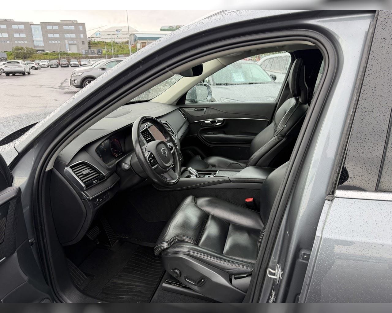VOLVO XC90 T8 TWIN ENGINE INSCRIPTION