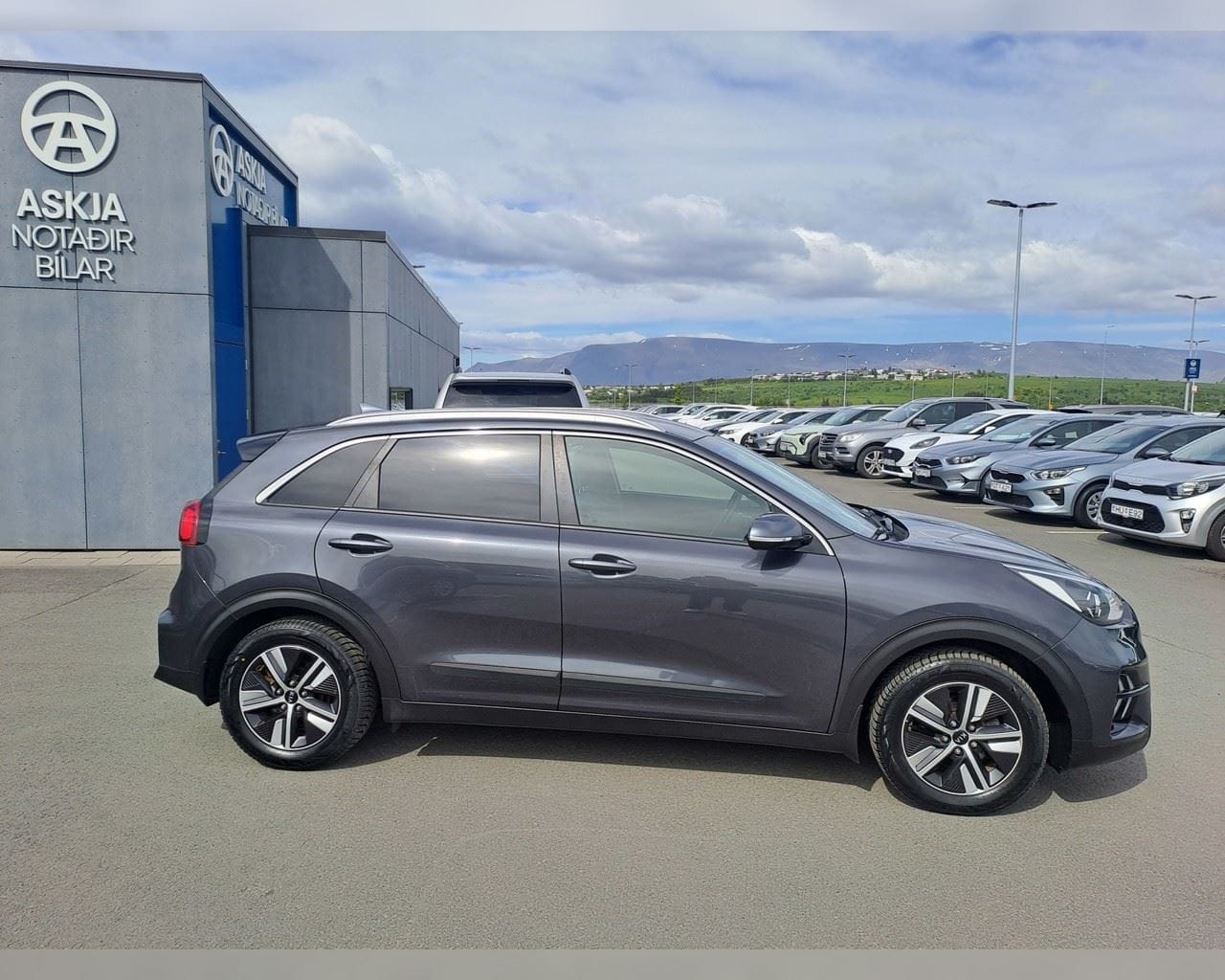 KIA NIRO URBAN