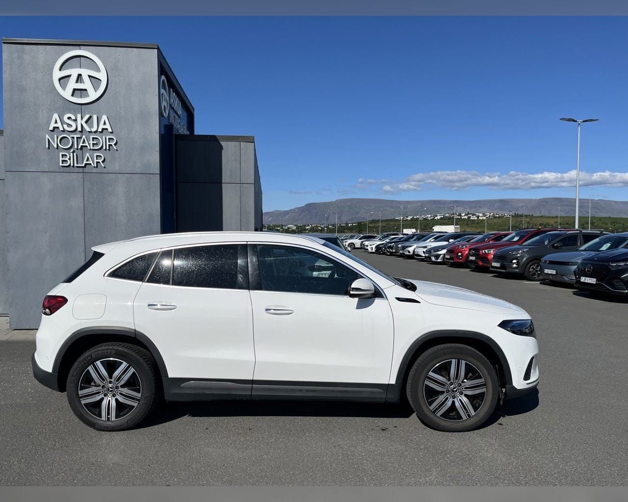MERCEDES-BENZ EQA 250 PROGRESSIVE