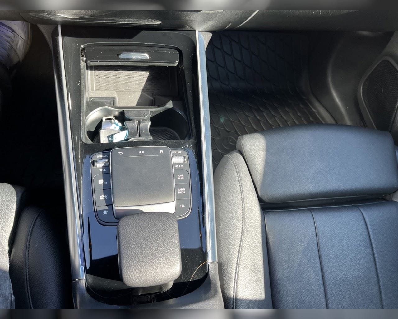 MERCEDES-BENZ EQA 250 PROGRESSIVE
