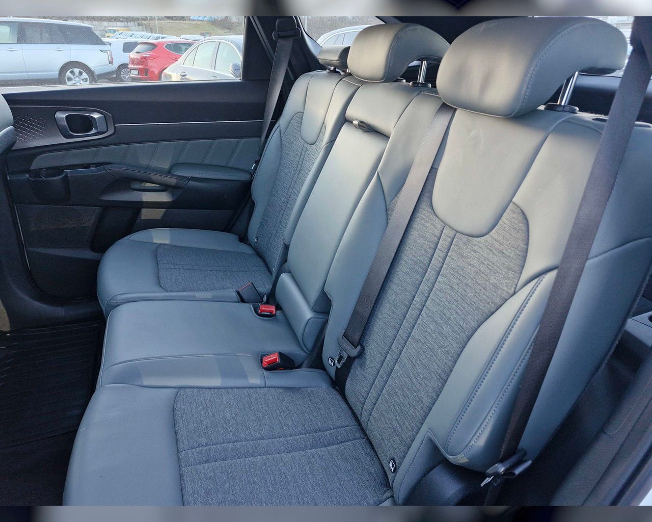 KIA SORENTO STYLE
