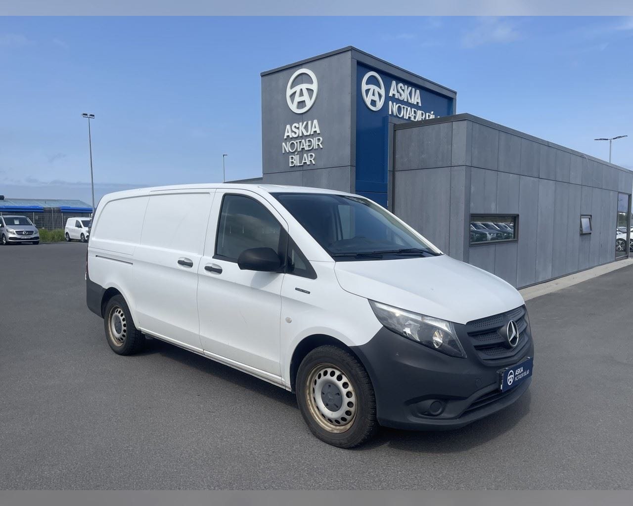 MERCEDES-BENZ VITO E