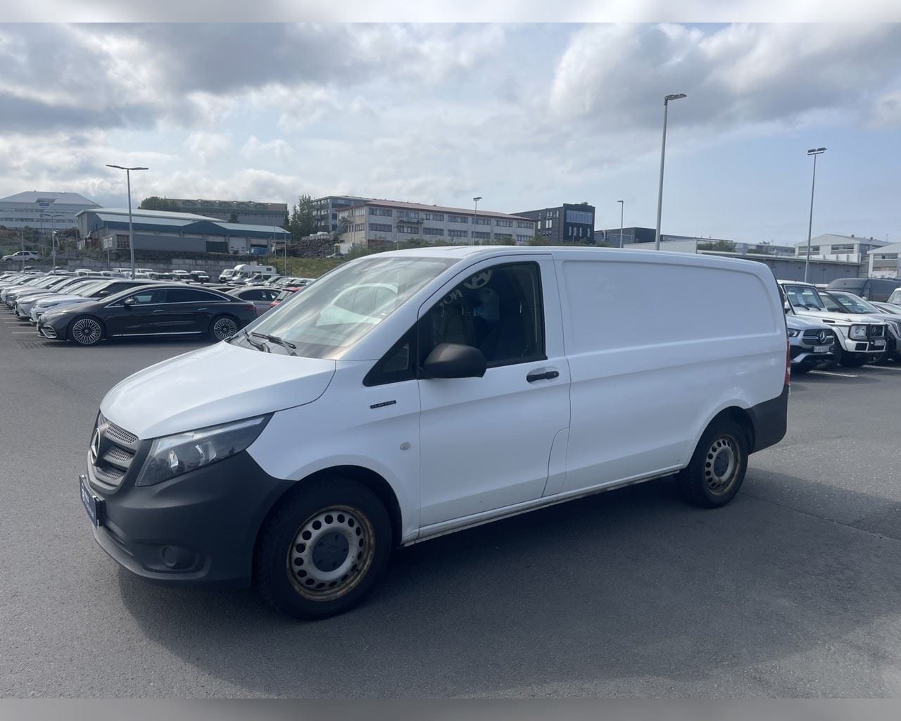 MERCEDES-BENZ VITO E