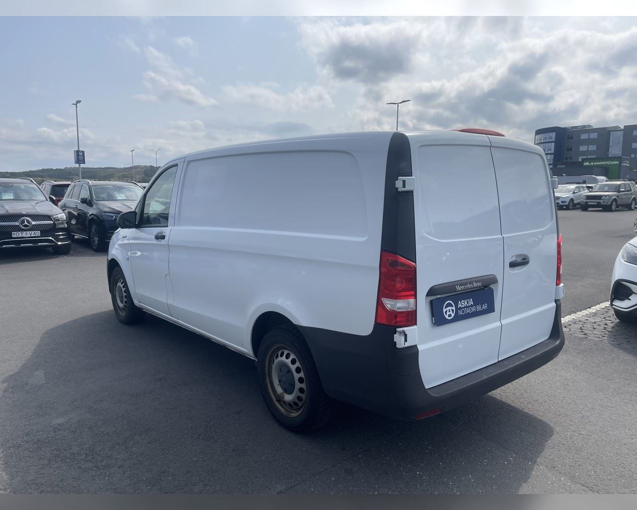 MERCEDES-BENZ VITO E