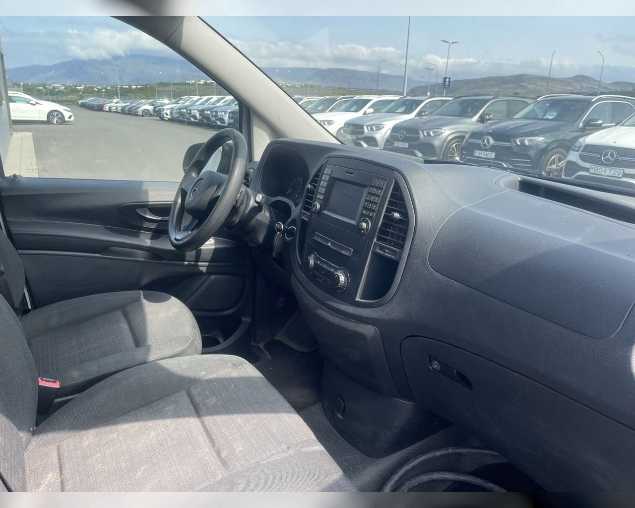 MERCEDES-BENZ VITO E