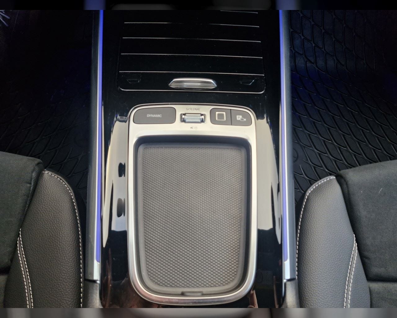 MERCEDES-BENZ GLA 250 E SPECIAL EDITION