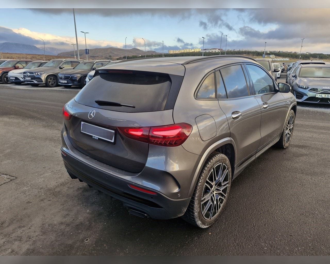 MERCEDES-BENZ GLA 250 E SPECIAL EDITION
