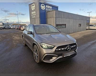 MERCEDES-BENZ GLA 250 E SPECIAL EDITION
