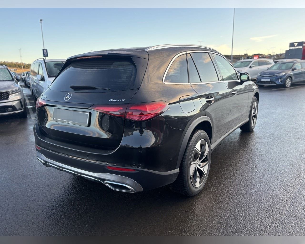 MERCEDES-BENZ GLC 300 E 4MATIC PROGRESIVE