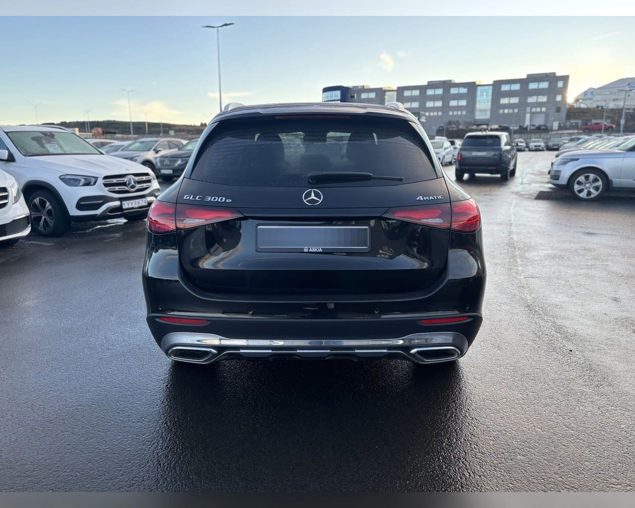 MERCEDES-BENZ GLC 300 E 4MATIC PROGRESIVE