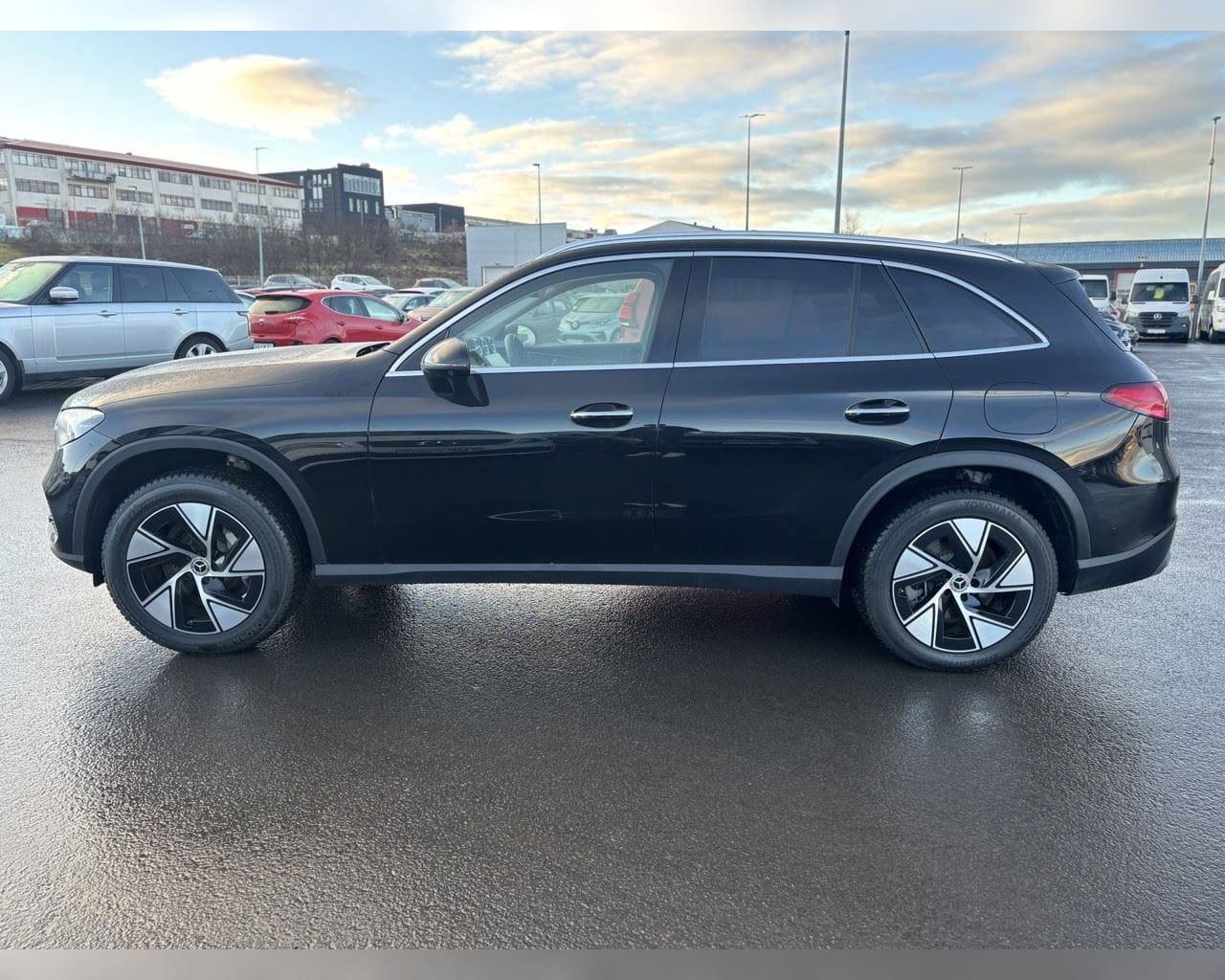 MERCEDES-BENZ GLC 300 E 4MATIC PROGRESIVE