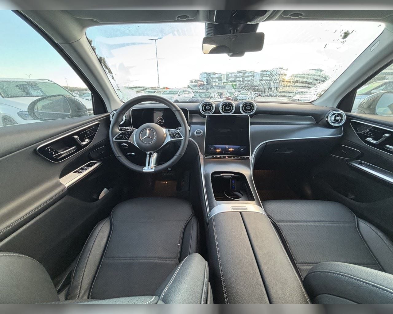 MERCEDES-BENZ GLC 300 E 4MATIC PROGRESIVE