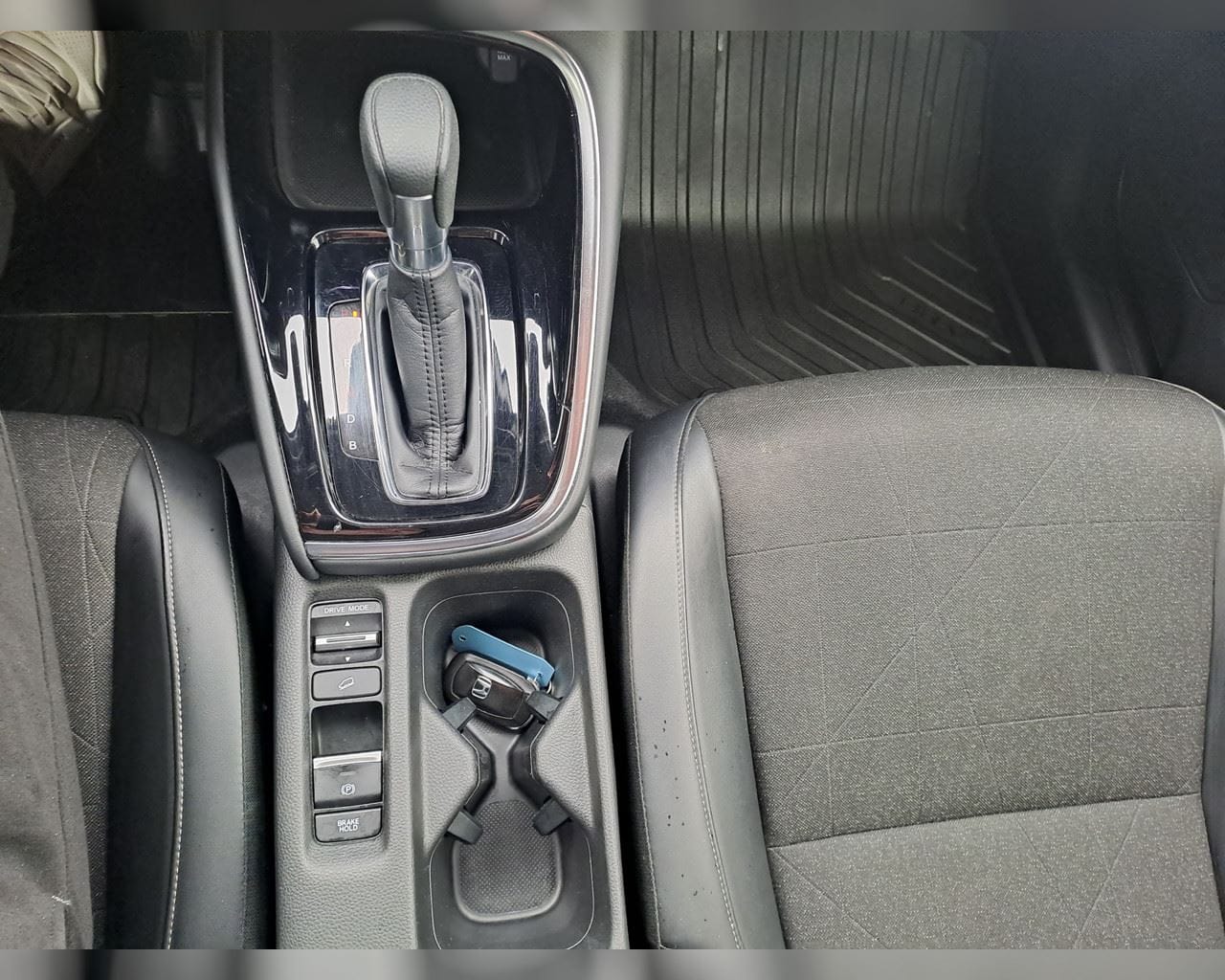 HONDA HR-V HYBRID ADVANCE