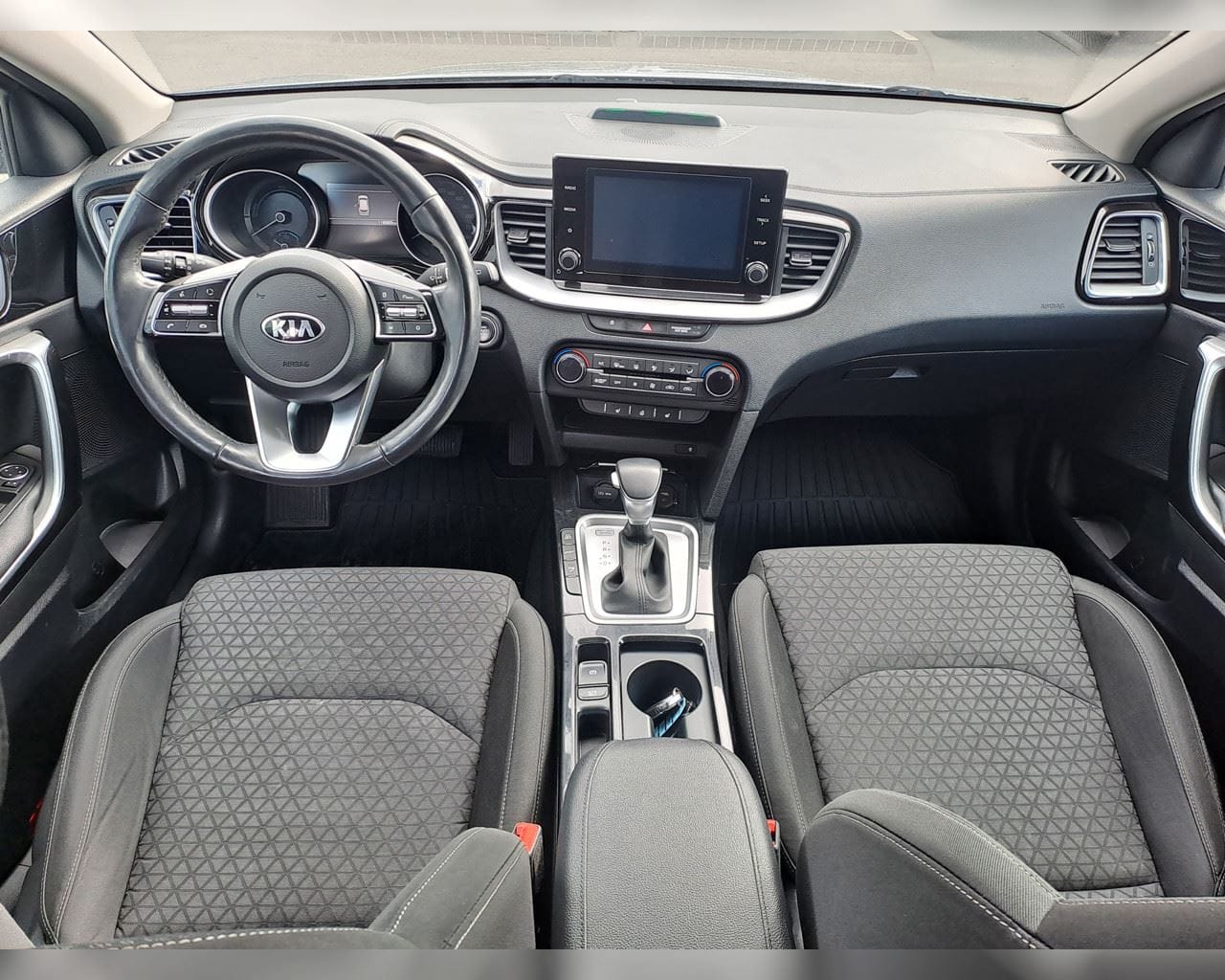 KIA CEED SW PHEV URBAN