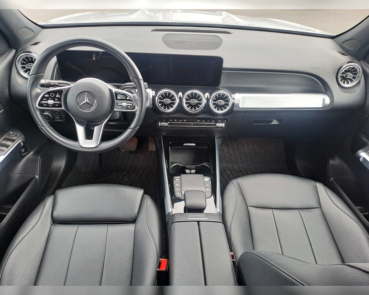 MERCEDES-BENZ EQB 300 4MATIC PURE