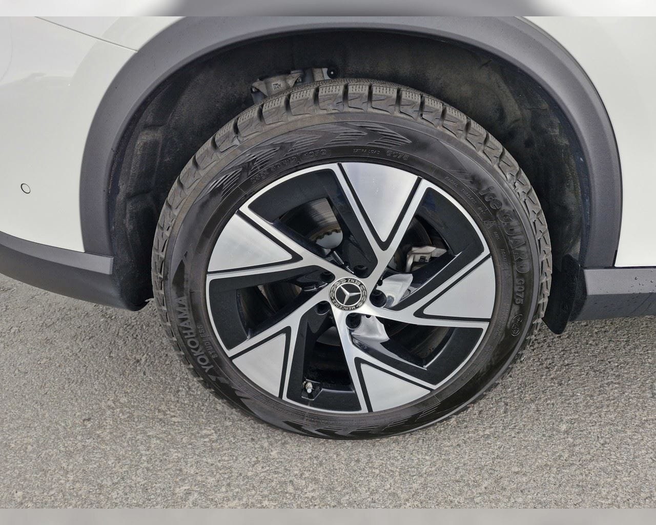 MERCEDES-BENZ GLC 300 E 4MATIC PROGRESSIVE