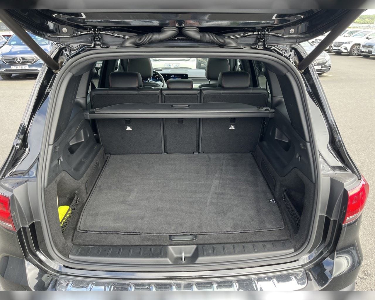 MERCEDES-BENZ EQB 350 4MATIC POWER