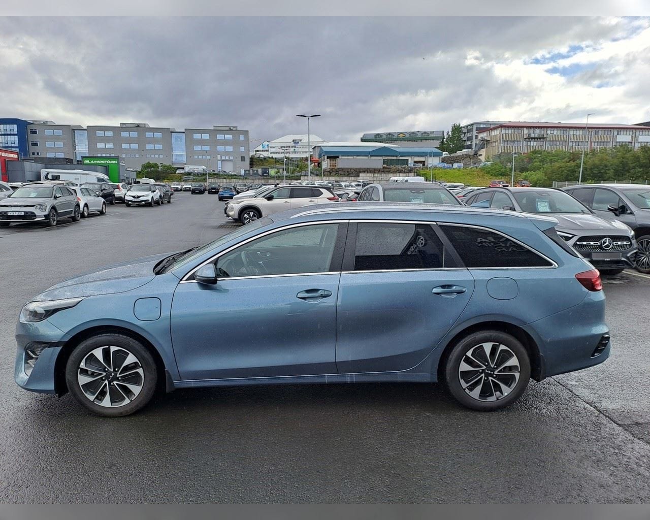 KIA CEED SW PHEV URBAN