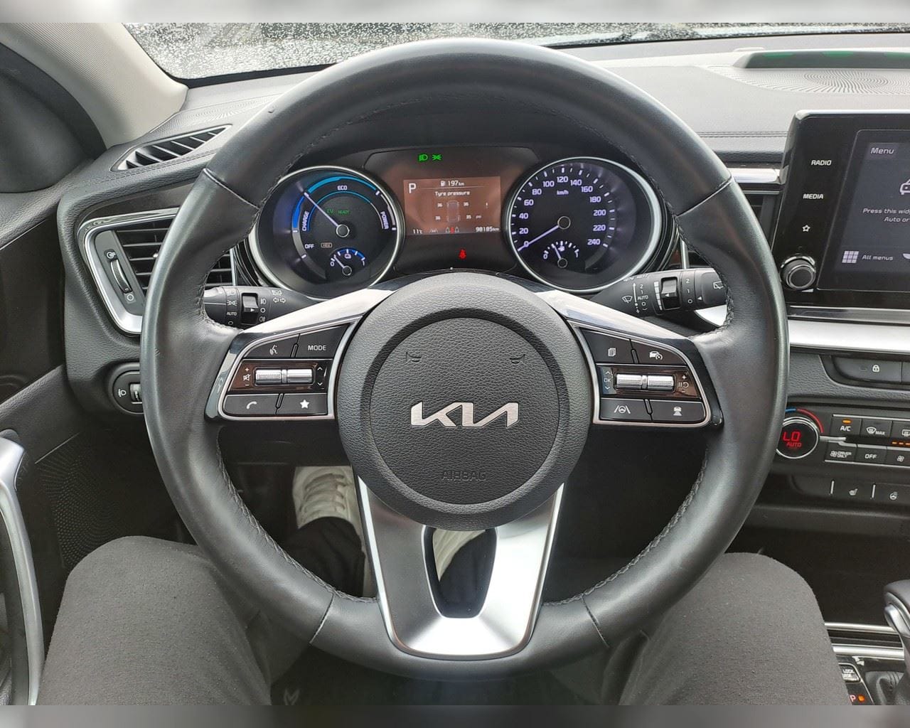 KIA CEED SW PHEV URBAN
