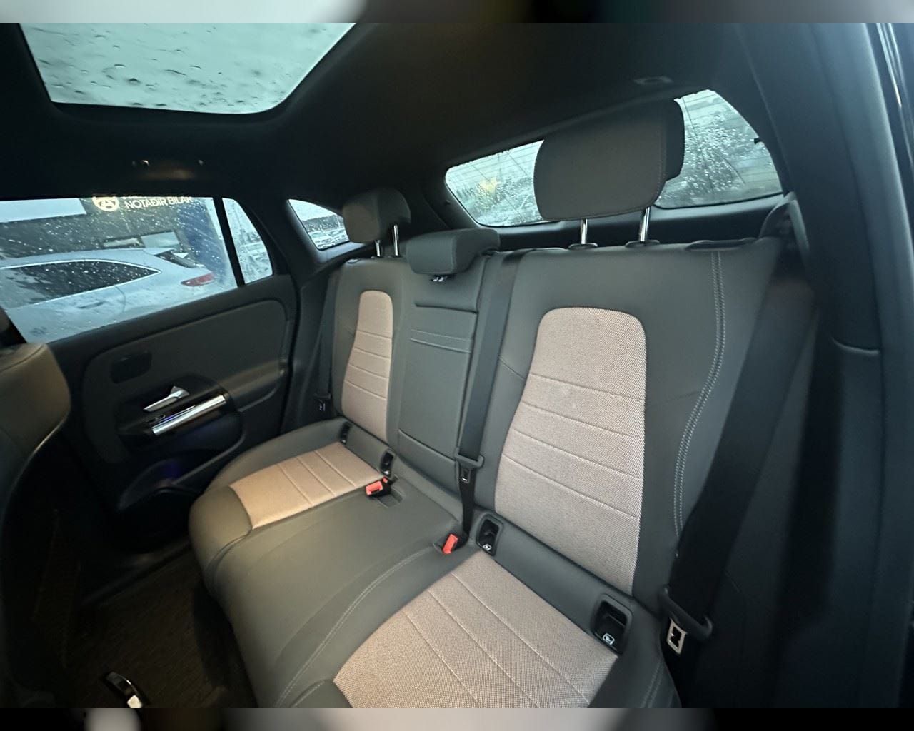 MERCEDES-BENZ EQA 350 4MATIC