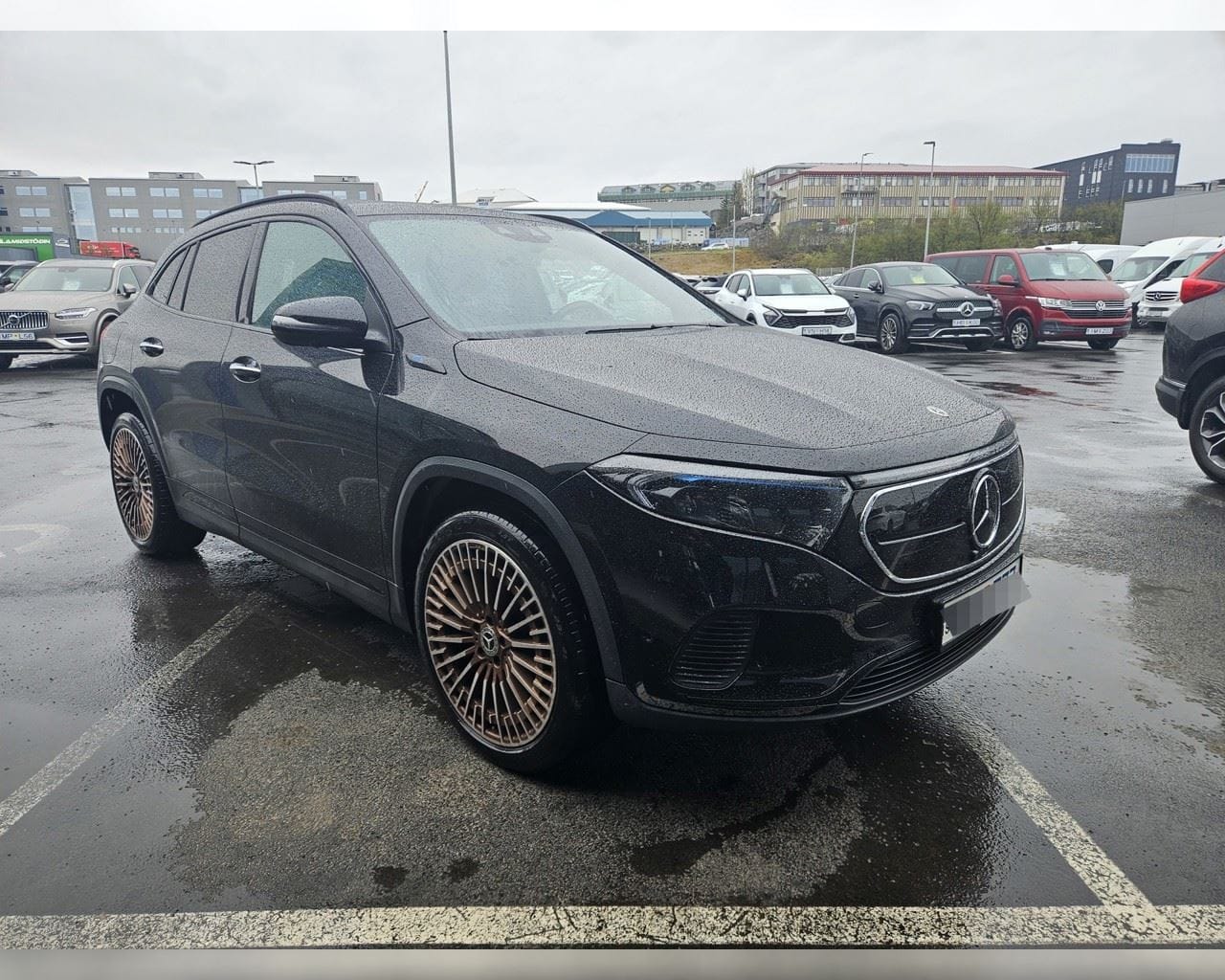 MERCEDES-BENZ EQA 350 4MATIC