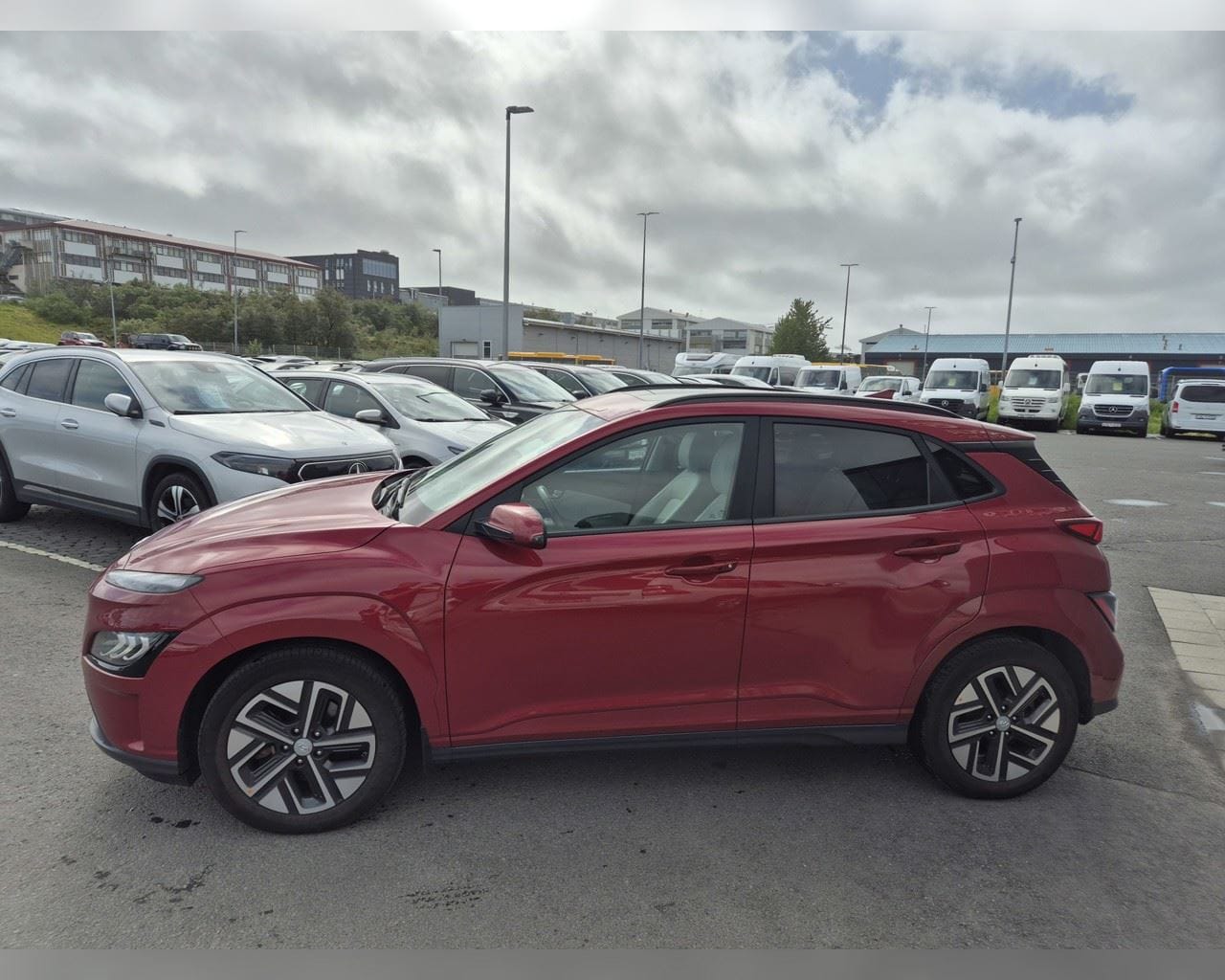HYUNDAI KONA EV PREMIUM 64 KWH