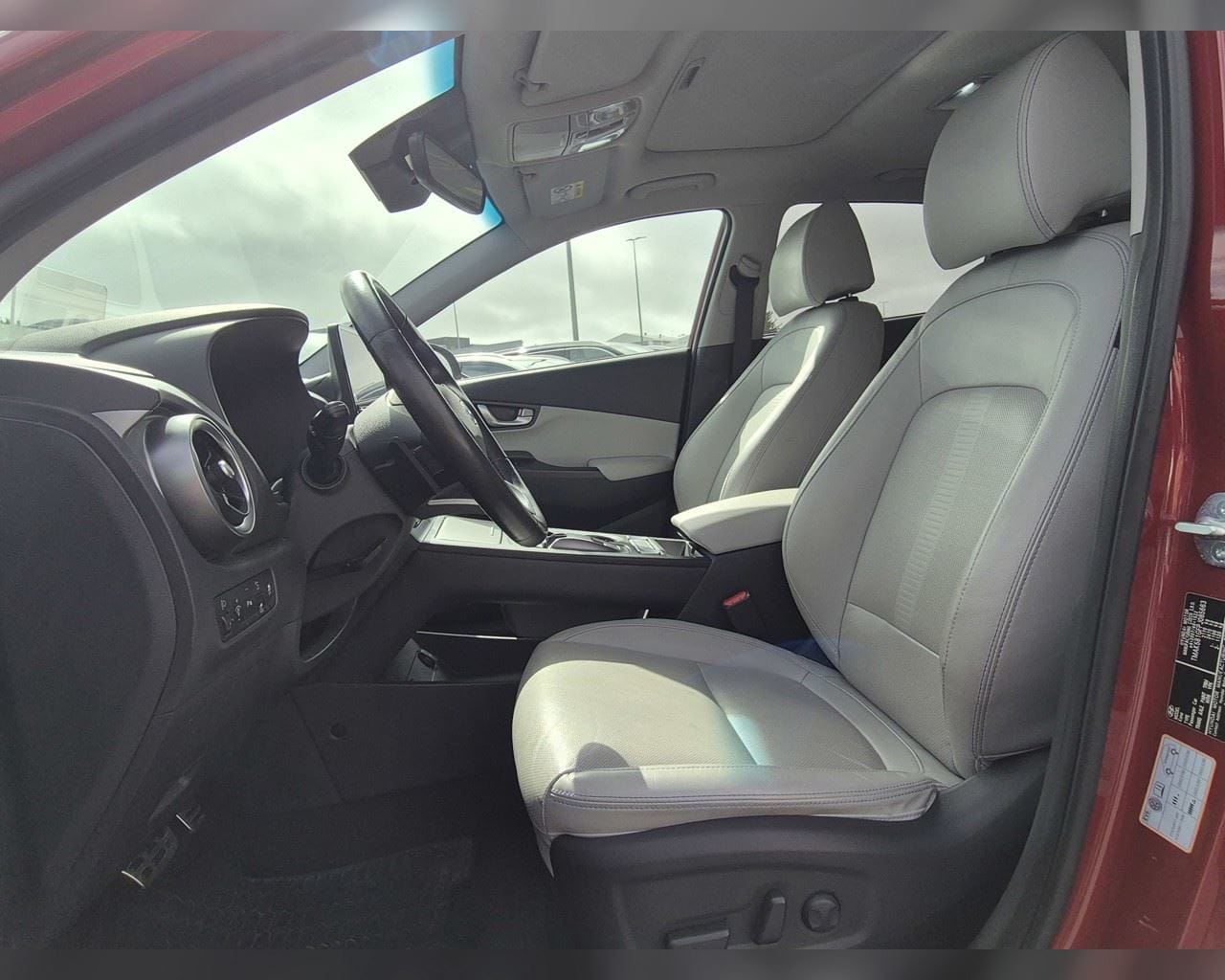 HYUNDAI KONA EV PREMIUM 64 KWH