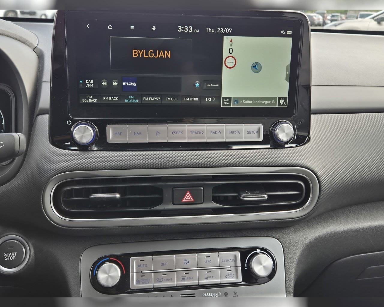 HYUNDAI KONA EV PREMIUM 64 KWH