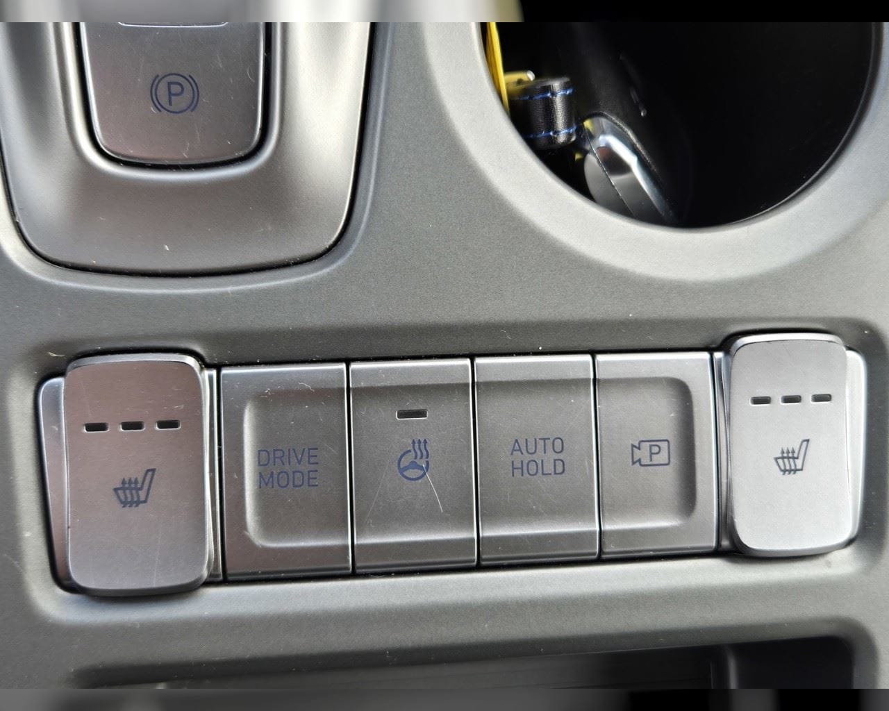 HYUNDAI KONA EV PREMIUM 64 KWH
