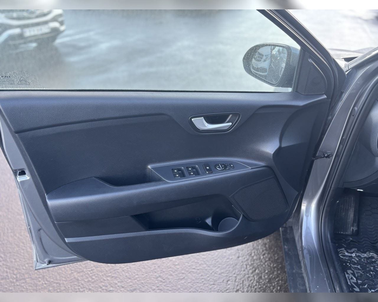 KIA STONIC URBAN