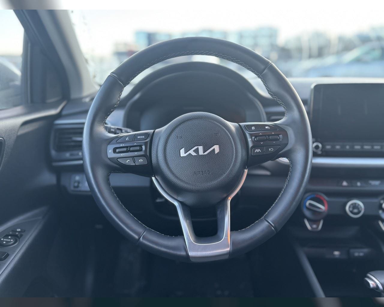 KIA STONIC URBAN