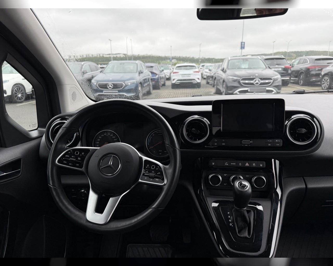 MERCEDES-BENZ EQT 200 MILLILANGUR POWER